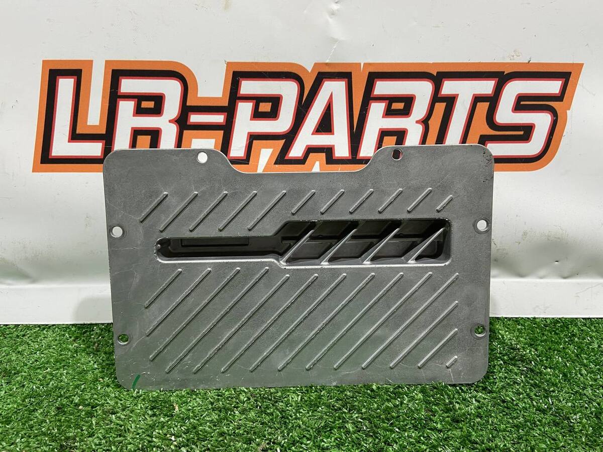 LR090584 Amplifier AUDIO 1280W Range Rover Velar L560 (2018-) Used